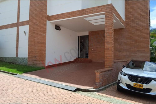 Vendo Casa Esquinera En Condominio, Ibagué, Colombia