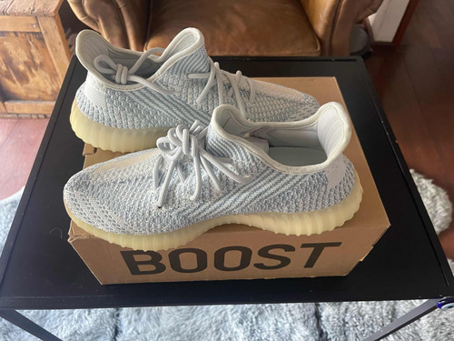 Yeezy Boost 350v2 Cloud White 8us