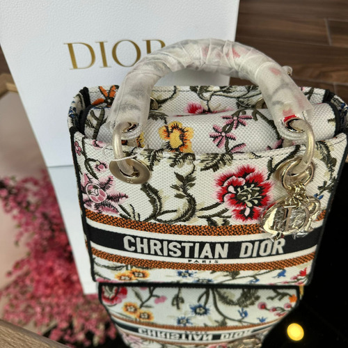 Bolsa Christian Dior Lady Dior D-lite