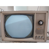 Antiga Tv Valvulada E Preto E Branca.lindissima.