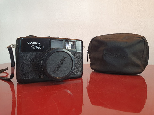 Yashica Me1