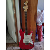 Guitarra Eléctrica Stratocaster Freeman + Amplificador