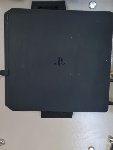 Playstation 4 + 2 Jostick Original + 3 Juegos 