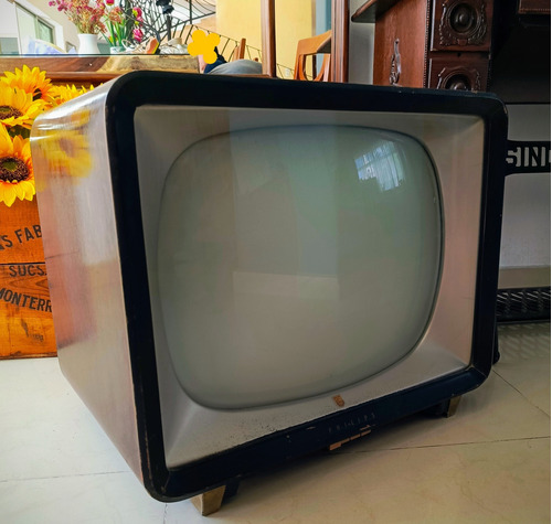 Antigua Televisión Philips 50s Funcionando 