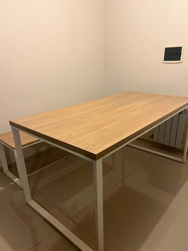 Juego De Mesa Comedor Y Banco En Madera Y Hierro 