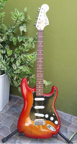 Guitarra Electrica Fender Squier Stratocaster Mejorada