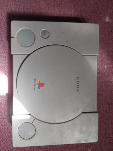 Consola Playstation 1 Para Piezas O Desagüe 