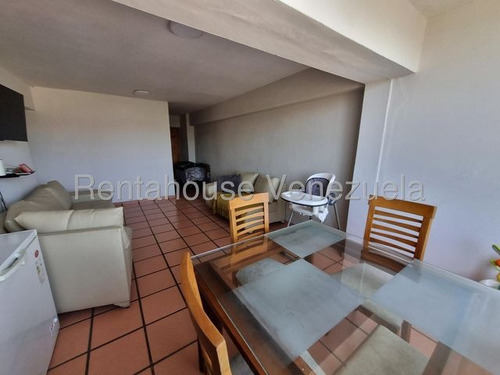 Venta Comodo Apartamento En Zona Estrategica De La Ciudad Al Oeste De Barquisimeto Gabriela C - Imagen 3