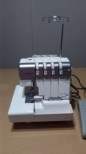 Janome 1210 