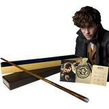 Varita Newt Scamander Premium + Saco + Tarjeta- Harry Potter