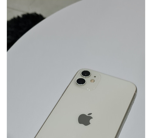 Apple iPhone 11 (128 Gb) - Blanco