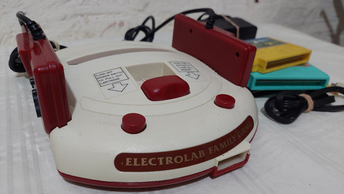 Consola Electrolab Family De Los 90s Completa