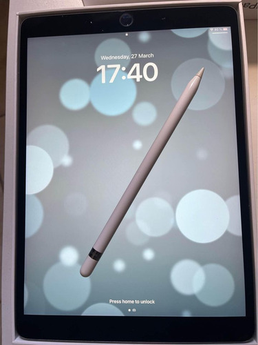 iPad  Apple  Air 3rd Generation + Apple Pencil Y Teclado
