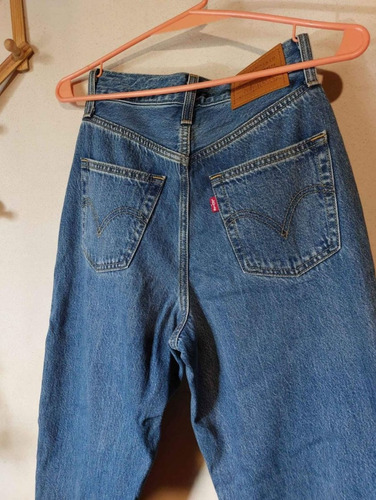 Jean Mom Levis 24 