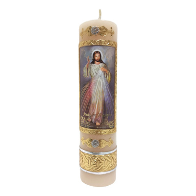 12 Pack Devotional Candles In A Prayer Box - Las 12 Velas De La Divina Providencia Catolica - Velas Para Posadas - Velas Para Pedir Posada - Procession Candles - Religious