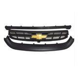 Parrilla Del Completa Chevrolet Corsa Classic Con Insignia