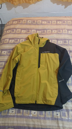 Campera adidas Terrex Multi Rain Rdy 2.5 Capas