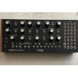 Moog Mother-32(sintetizador Analógico Semimodular)