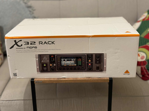 Mesa Digital Behringer X32 Rack - Nova
