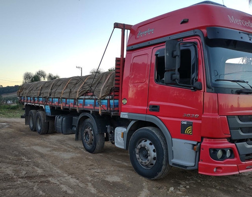 MB 3030 2017 8X2 CARROCERIA