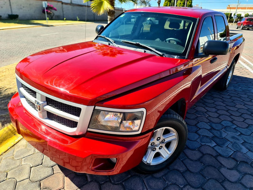 Dodge Dakota 2010 