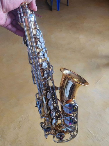 Saxofón Yamaha Advantage