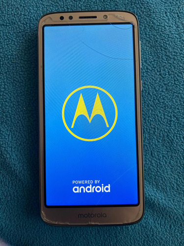 Celular Motorola E5 Play