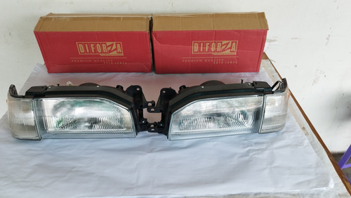 Faros Delanteros Completos Con Direccional Mazda 323  Foto 3