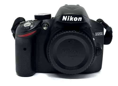 Câmera Nikon D3200 (corpo)