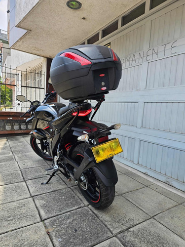 Suzuki Gixxer Fi Abs