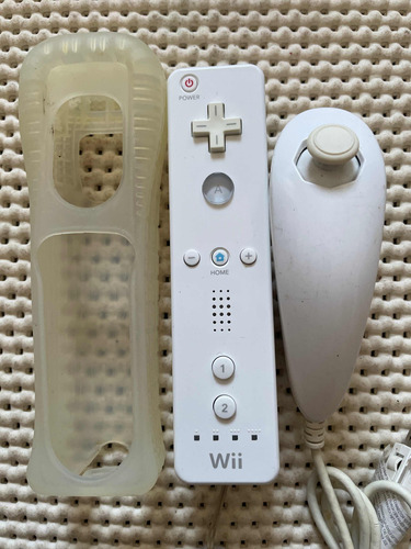 Wii Remote + Nunchuck Nintendo Wii Original