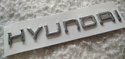 Emblema Logo Letras Hyundai Elantra 1997 Al 2012  Foto 3