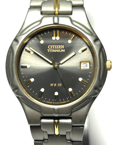 Reloj Citizen Quartz De Hombre De Titanium Quartz W.r.50m.