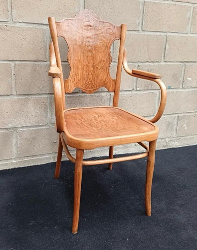 Antiguo Sillon Pirograbado Thonet Original Silla Hofman