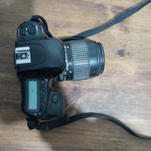 Cámara De Fotos Analógica Reflex Nikon F50