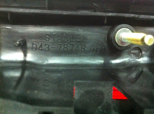 Stop Derecho Mazda 323 Original Foto 3