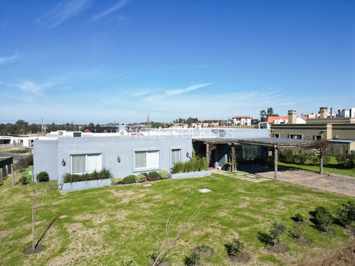 Venta Cómoda Casa Familiar En Barrio Privado - Mirador Id 6072 - Imagen 4