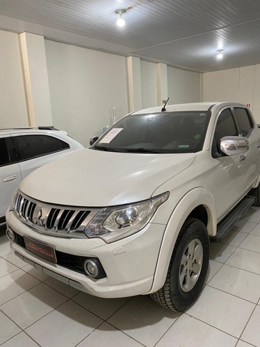 MITSUBISHI L200 2018 2.4 TRITON SPORT GLX CAB. DUPLA 4X4 4P