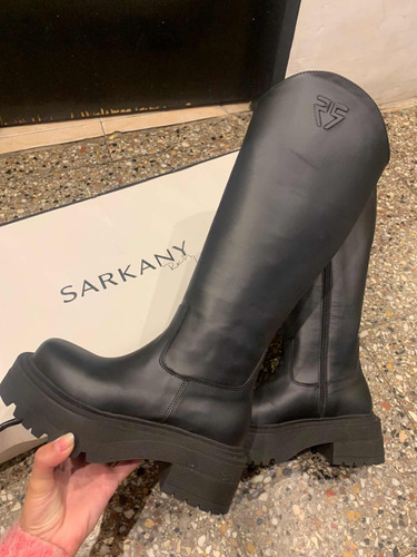 Botas Sarkany Modelo Taipo Talle 35! Nuevas En Caja