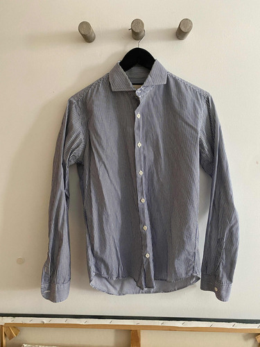 Camisa Rayada El Burgués. 100 % Algodón. Cuello Italiano.