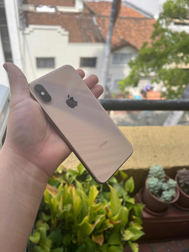 iPhone XS -64gb