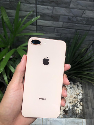 iPhone 8 Plus 64gb Preto