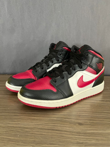 Air Jordan 1 Mid Gs Bred Toe Nike