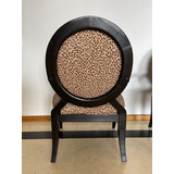 Silla Para Sala Con Tapiz De Animal Print Y Madera Negra