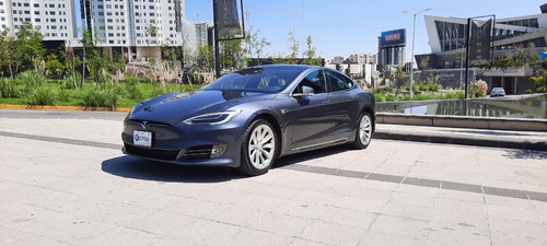 Tesla Model S D100 2017