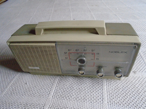 Radio Noblex Fabulino Vintage . 10 Transistores. Funciona