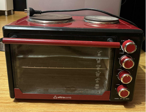 Horno Ultracomb Uc-40ac - Eléctrico - 40l - Con Anafe - Rojo