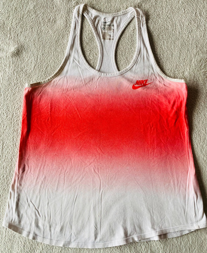 Remera Nike Deportiva Blanca Y Rosa En Degrade Mujer/adolesc