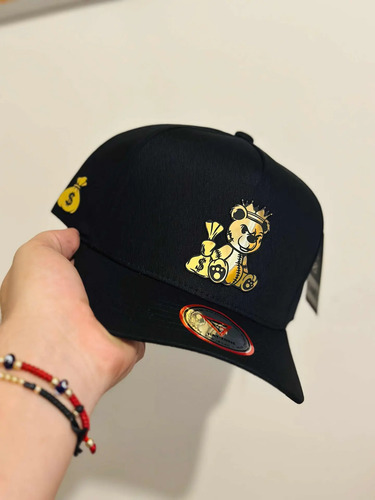 Gorra Oso Dinero Placa Gold Premium Snapback Hatzonefg | Envío gratis