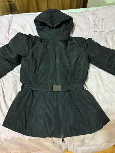 Campera De Mujer Armani Súper Abrigada Negra Importada